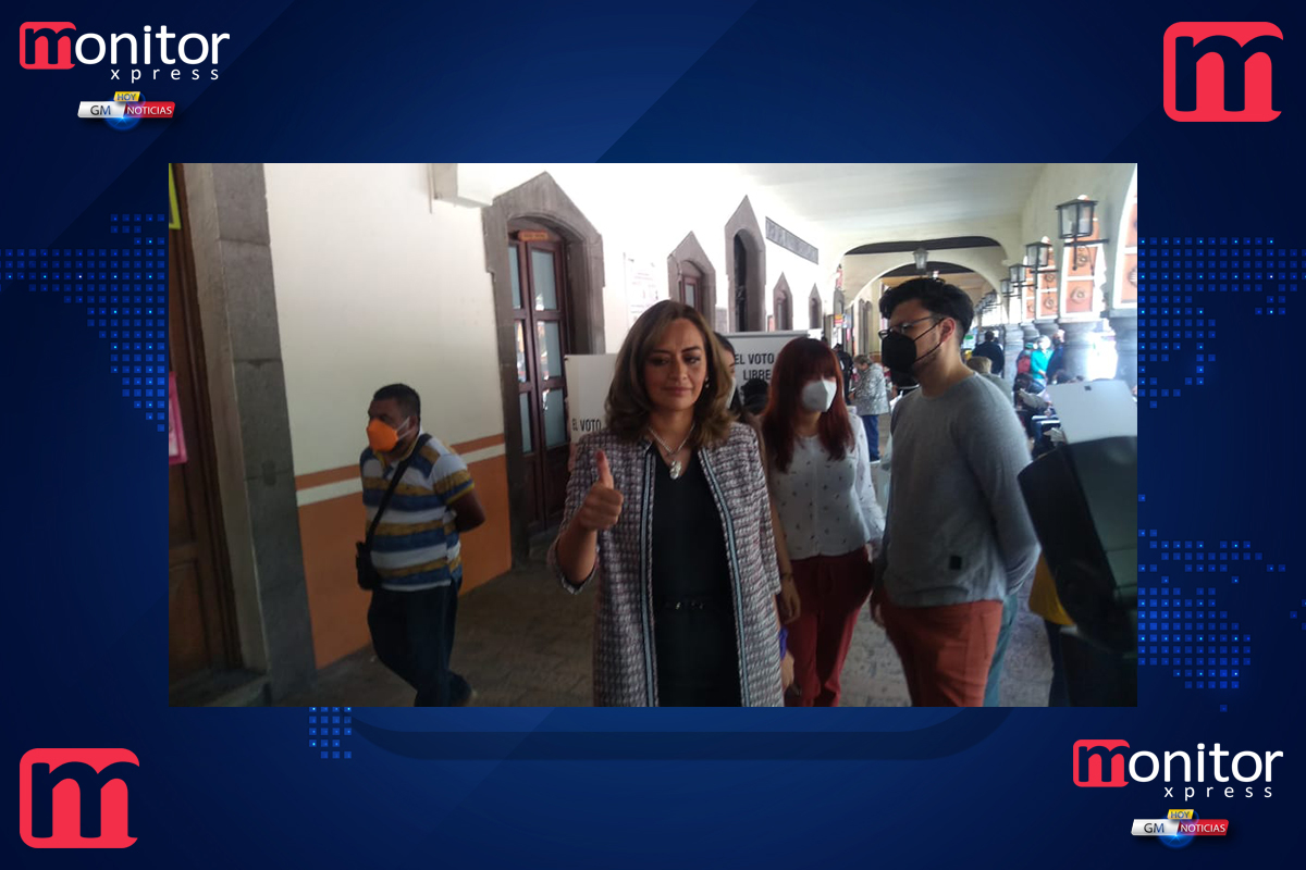 La candidata a la gubernatura de Tlaxcala, Eréndira Jiménez Montiel de Movimiento Ciudadano sufrago