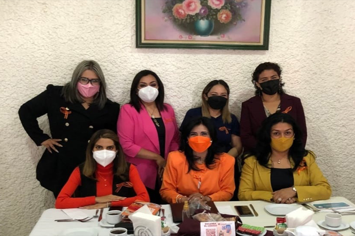 Reconoce Sipinna-Tlaxcala a participantes del panel sobre erradicación de las violencias en niñas y adolescentes