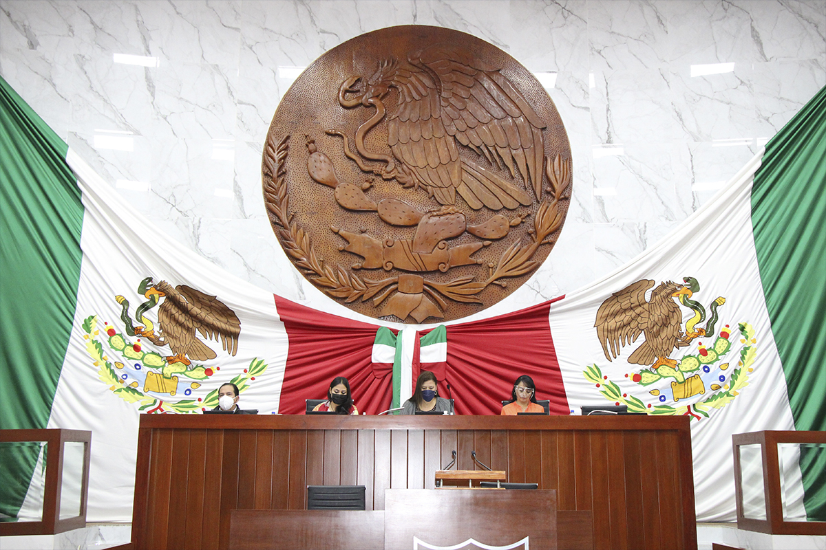 Presenta Luz Vera iniciativa para crear la Ley Orgánica del Tribunal de Justicia Administrativa