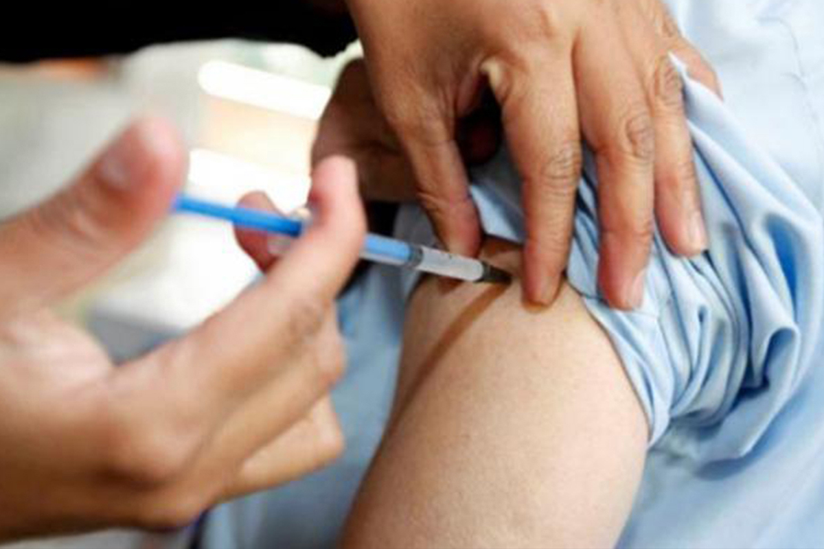 Amplía SESA campaña de vacunación contra sarampión y rubéola