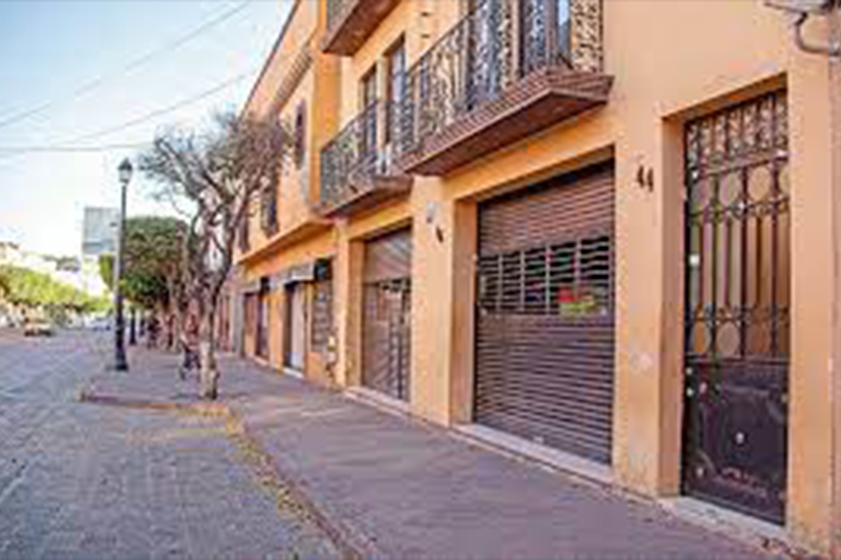 Nuevo encierro causará pérdida de 5 mil negocios en Querétaro
