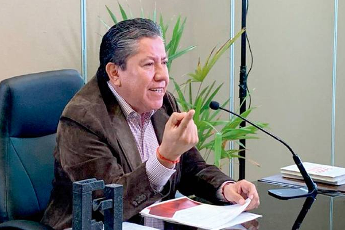 Denuncia David Monreal venta irregular de terrenos en parques industriales de Zacatecas