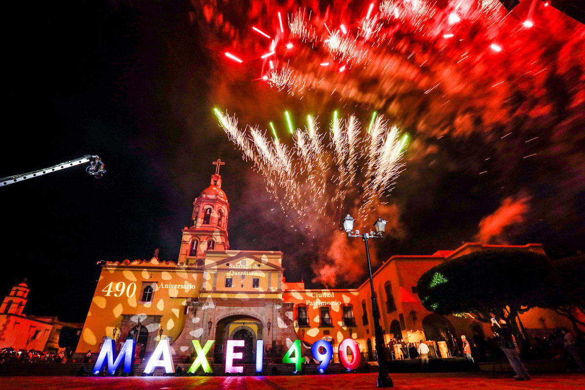 Clausura Luis Nava el Festival Maxei por el 490 aniversario