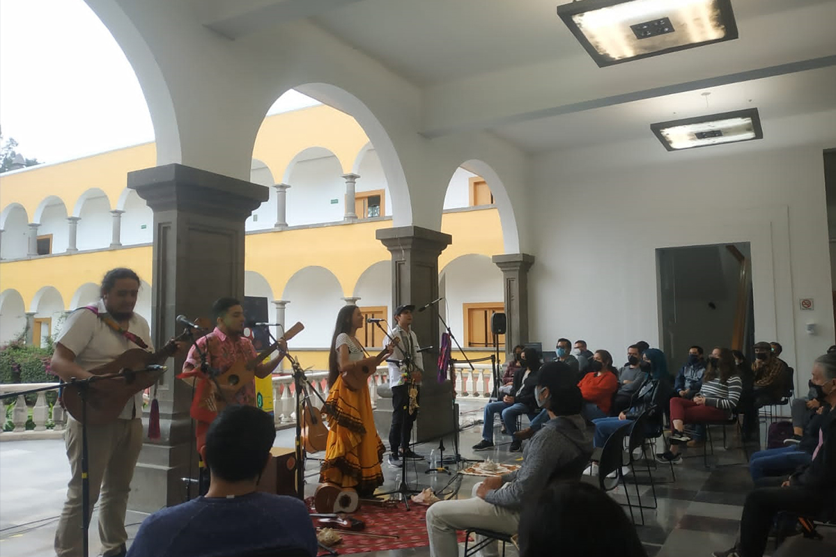 Rap y ritmos tradicionales inundaron el Palacio de Cultura en Tlaxcala