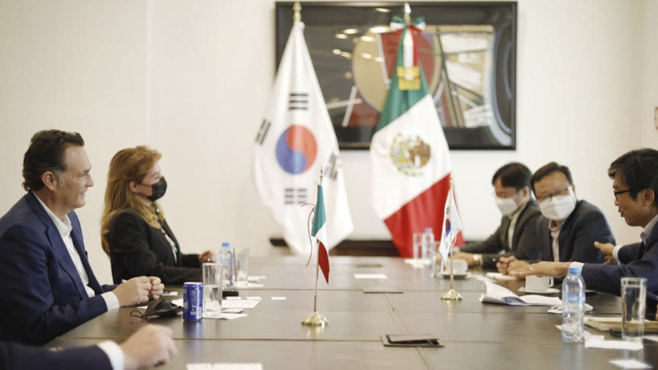 Mauricio Kuri y embajador de Corea fortifican lazos de colaboración en beneficio de Querétaro