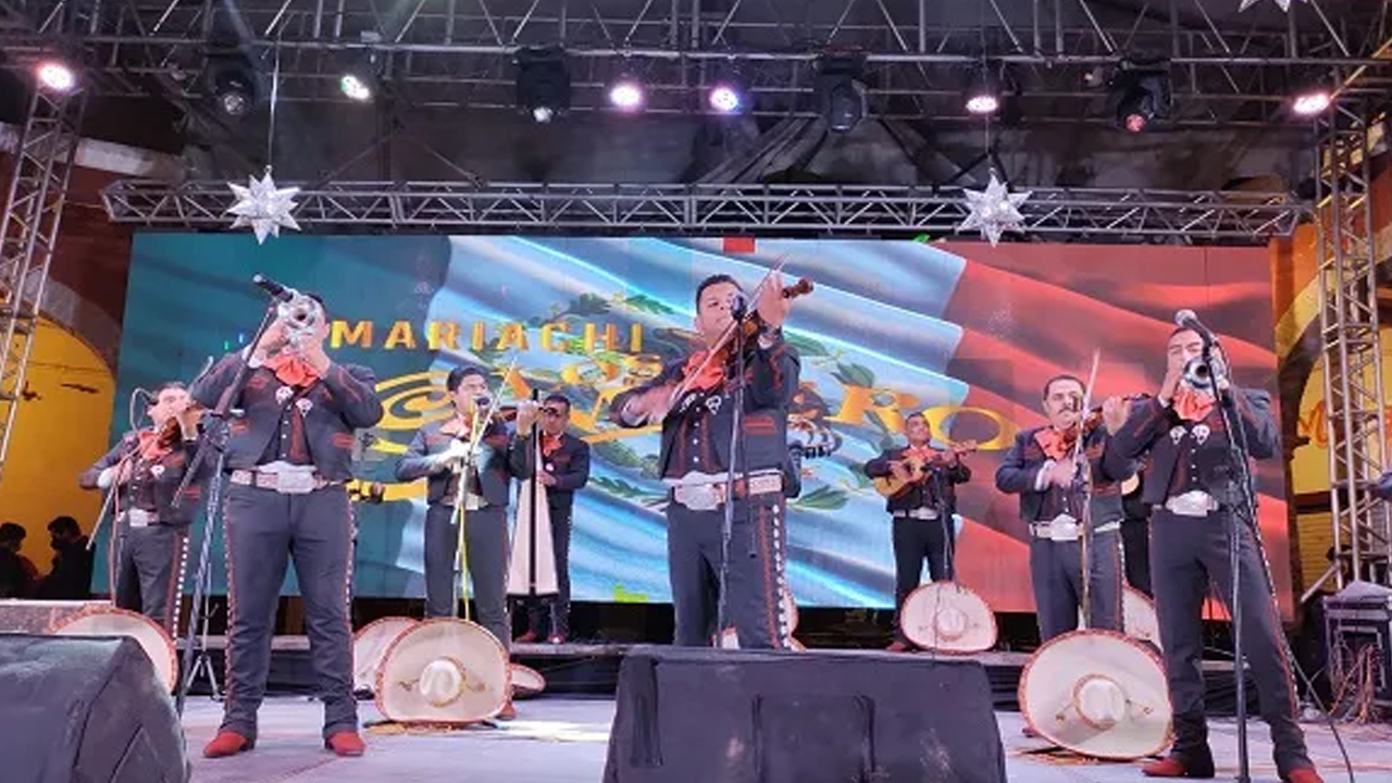 Reúne Festival de Mariachi en Juventino Rosas Guanajuato a 19 agrupaciones musicales