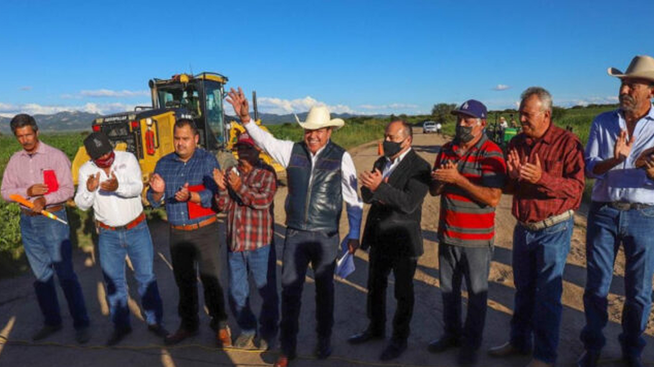 En Guadalupe de Trujillo, David Monreal inicia la transformación de las carreteras en Zacatecas