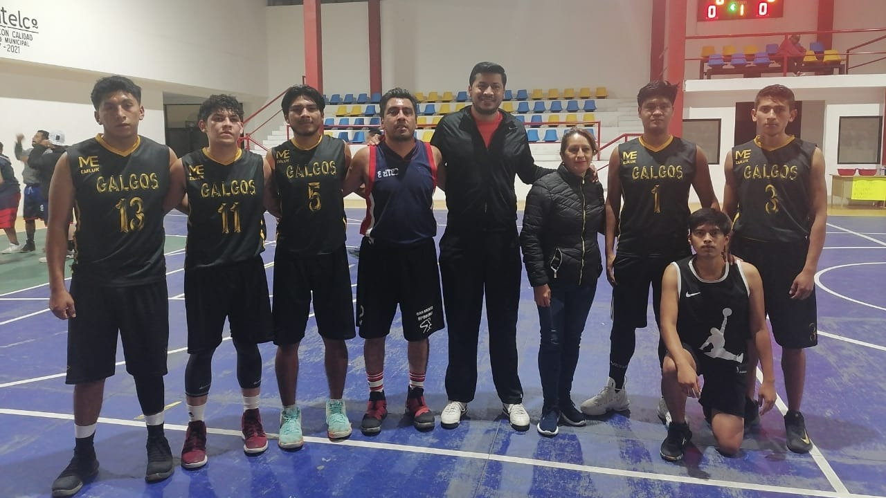 Comienza la primera liga municipal de basquetbol femenil y varonil en Zacatelco