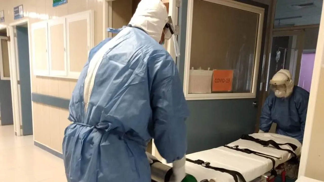 Rompe récord el Hospital General León en cirugías