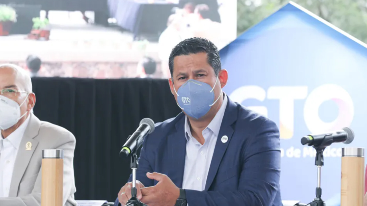 Signa Gobernador convenios por la calidad del aire para Guanajuato