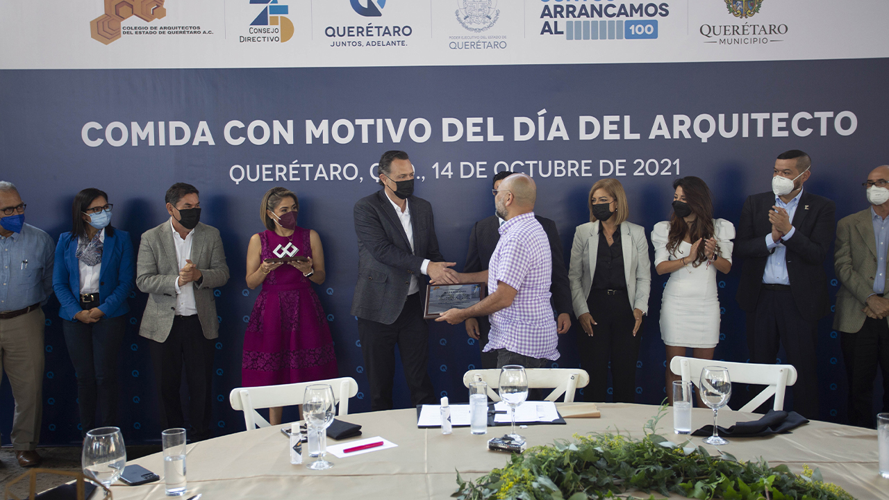 Atraer recursos para hacer más obras y así Querétaro sea más competitivo: Mauricio Kuri