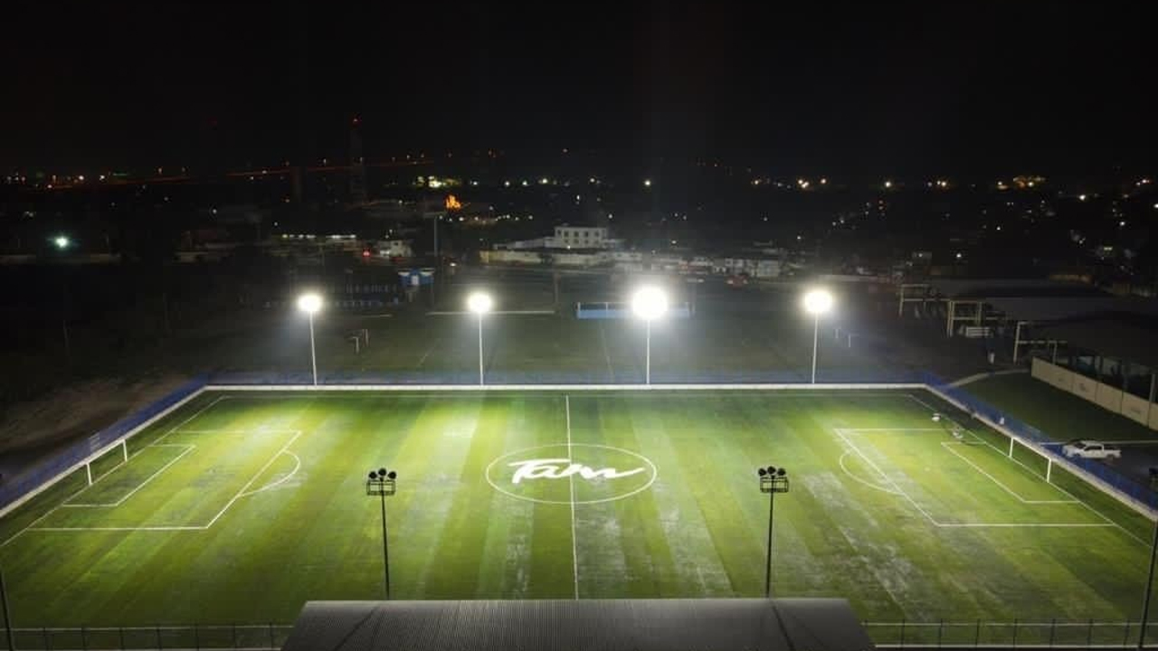 Rehabilitación de canchas de frontón y futbol, Tampico