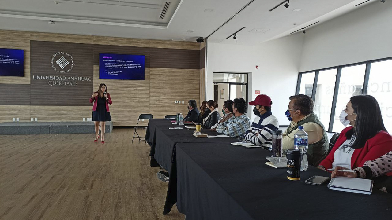 INDEREQ y Anáhuac realizan primer seminario de Profesionalización a Directivos