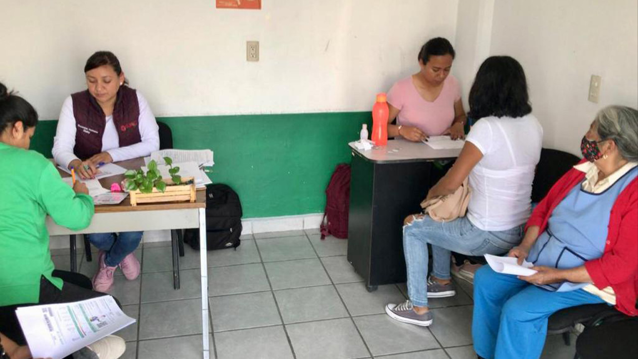 Promueve Ayuntamiento de Tlaxcala entrega de paquetes del Programa de Apoyo a la Economía Familiar de la SIA