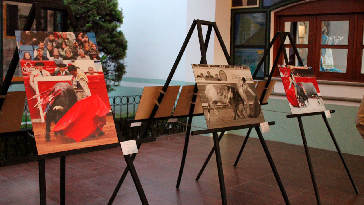 Exhibe museo taurino de Huamantla la exposición fotográfica “El señor de los tres tercios”