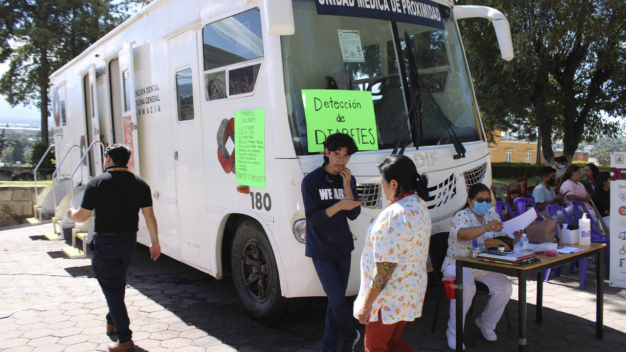 El "Camión de la Salud" inicia sus recorridos por el municipio de Tlaxcala