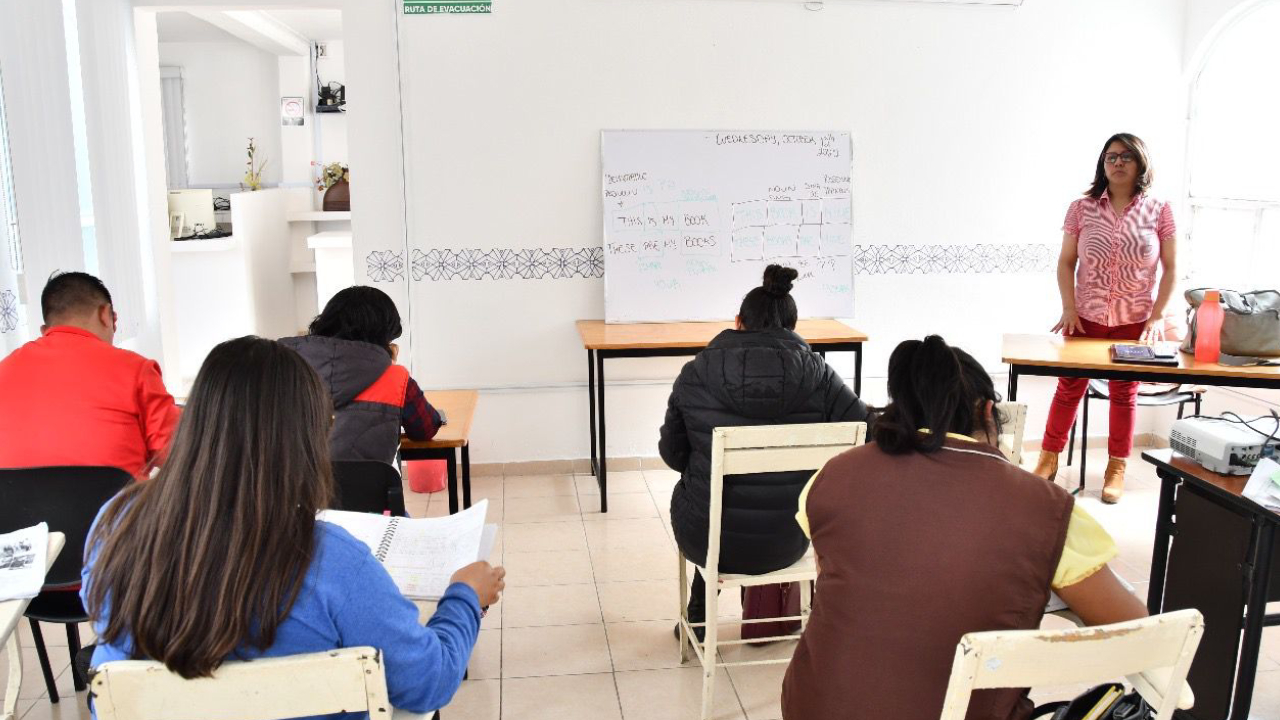 Invita ayuntamiento de Huamantla a jóvenes a participar en curso de inglés básico