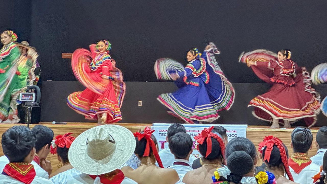 Invita ayuntamiento de Huamantla a la presentación de la danza folclórica Toneljuayotl