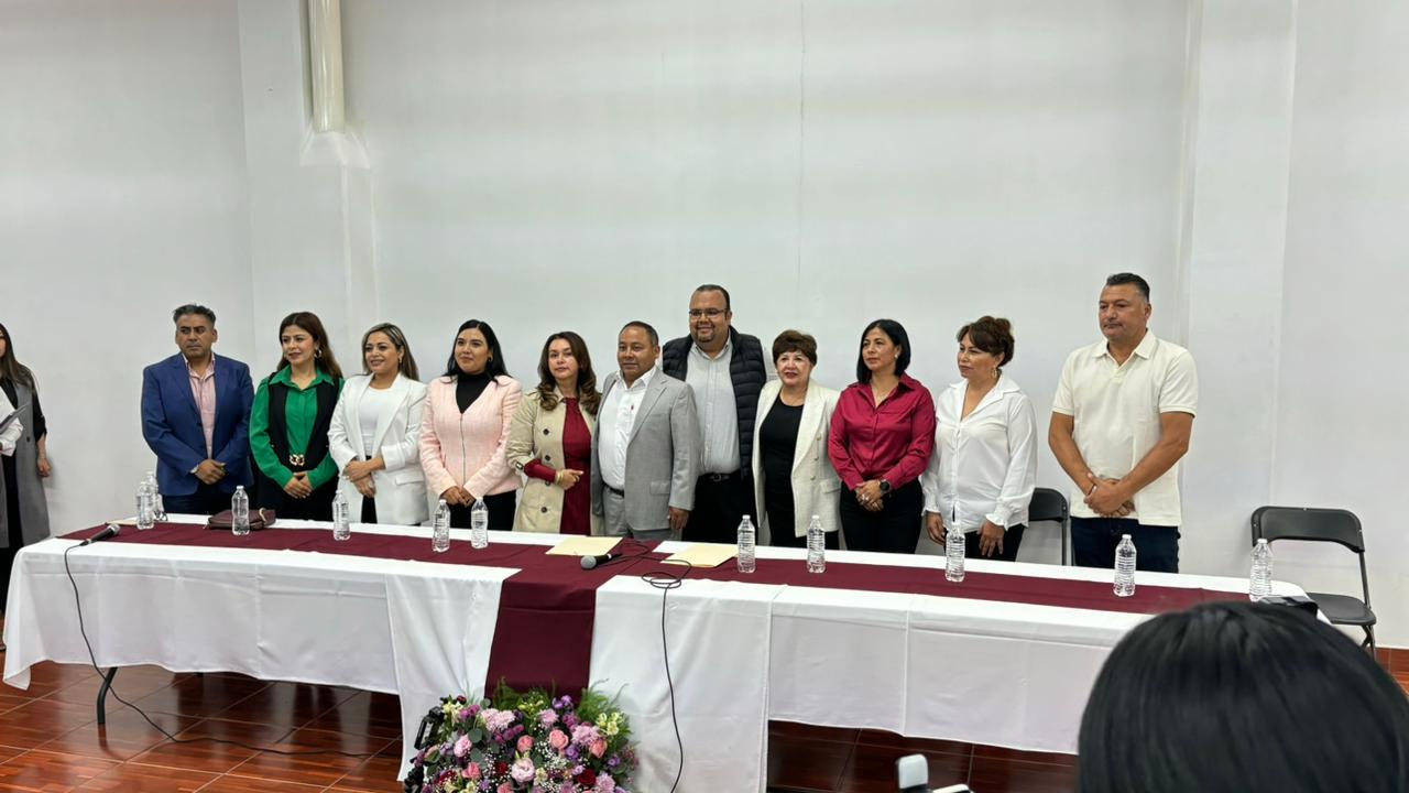 Javier Rivera Bonilla presenta a la segunda parte de su gabinete