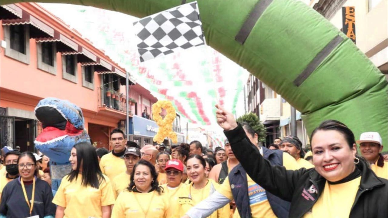 Ayuntamiento de Chiautempan realiza carrera en el marco del Día Mundial de la Prevención del Suicidio.