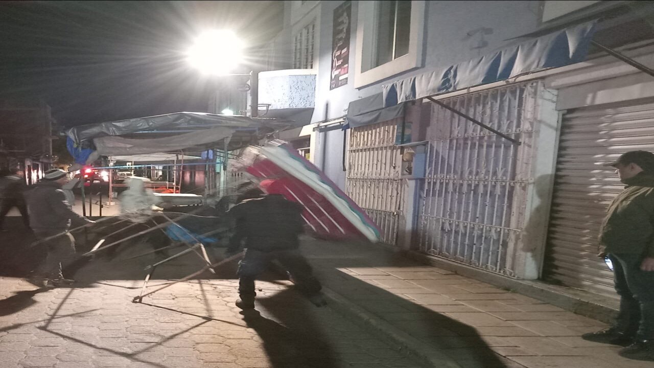 Regula Ayuntamiento de Tlaxcala comercio ambulante de las Calles Zitlapopócatl y Guillermo Barroso