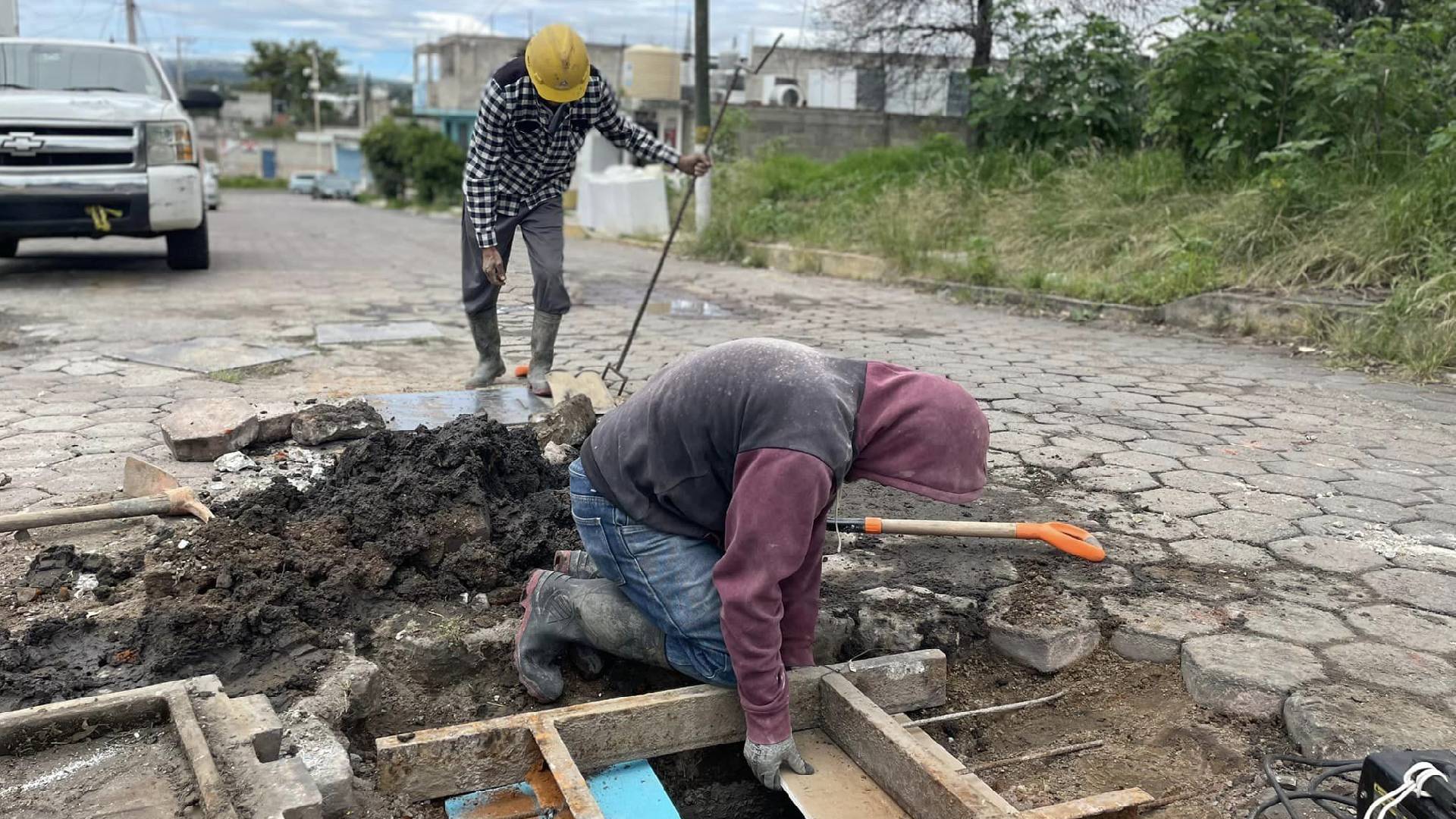 El gobierno municipal de Amaxac de Guerrero mejora el sistema de agua potable en la sección segunda