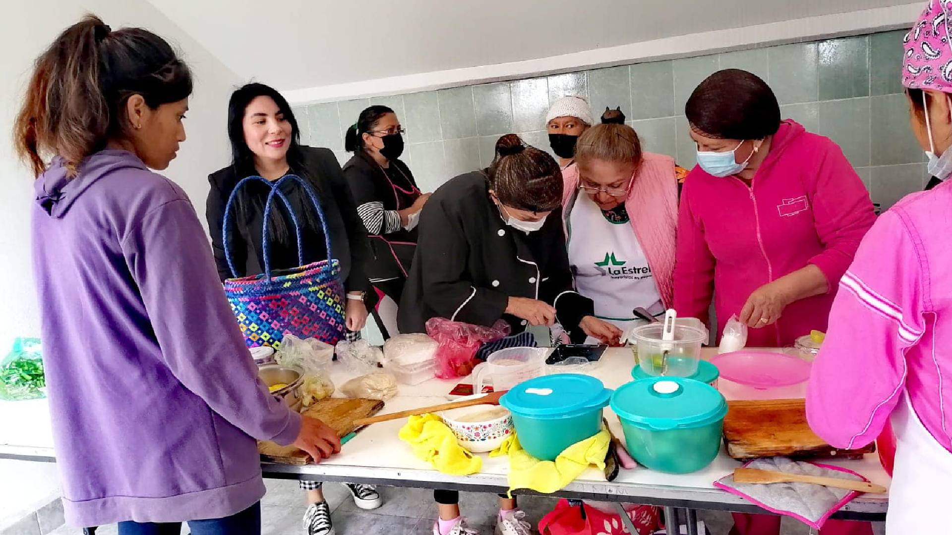 Inicio del curso de industrialización de frutas y verduras en Amaxac