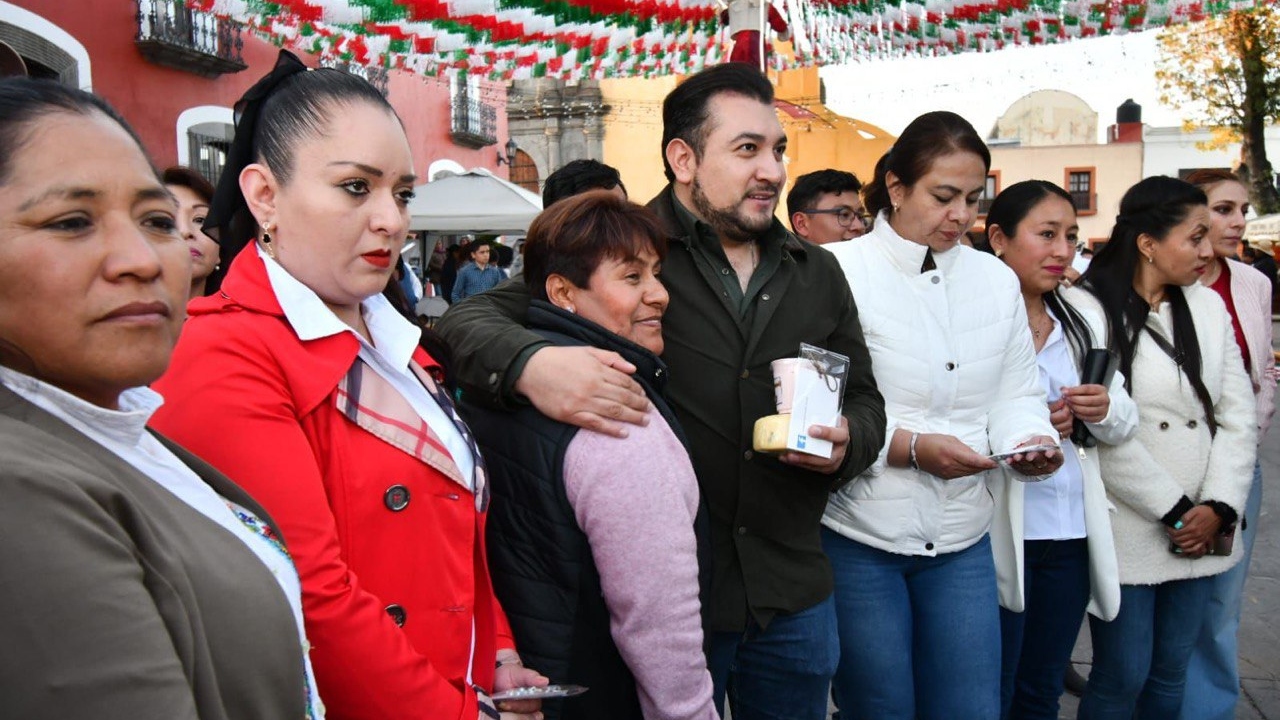 Inaugura Salvador Santos Cedillo el primer tianguis turístico comunitario de Huamantla