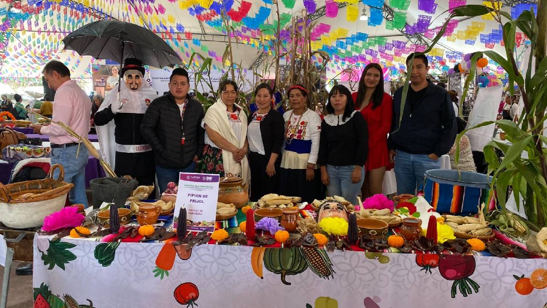 Amaxac de Guerrero participa en muestra gastronómica por el día mundial de la alimentación