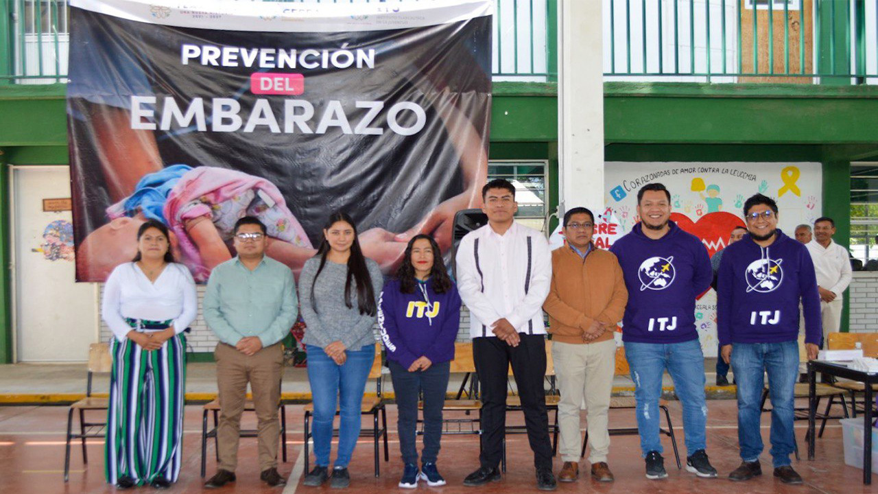 CECyTe 05 Zacatelco fue sede de la “Feria de la salud y prevención de embarazo”.