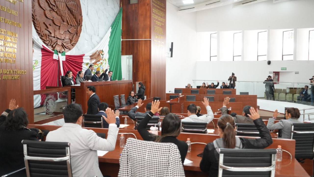 Aprueba LXV Legislatura dictamen de las cuentas públicas de dieciocho entes fiscalizables