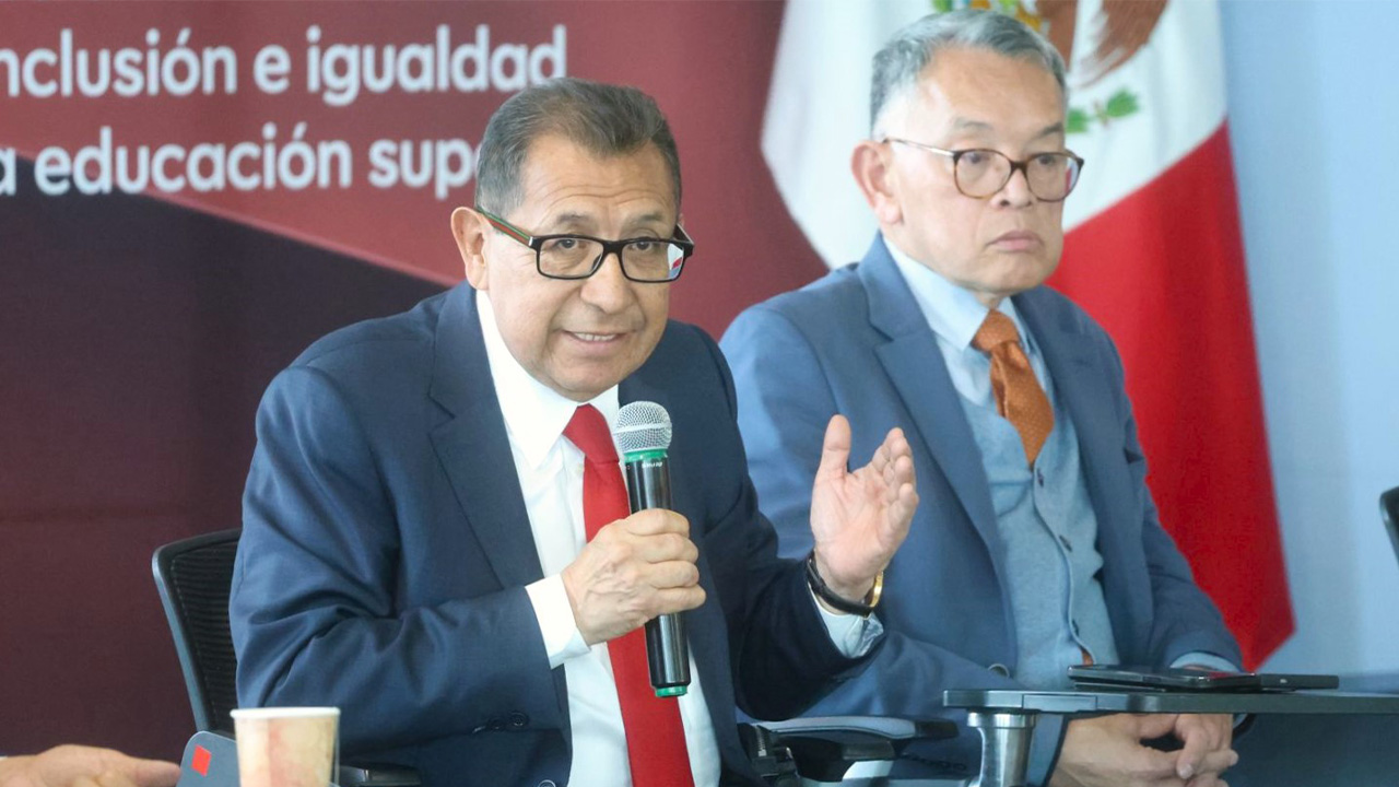 Nombran al Rector de la UATx  como Presidente de la Comisión de Educación Inicial de ANUIES