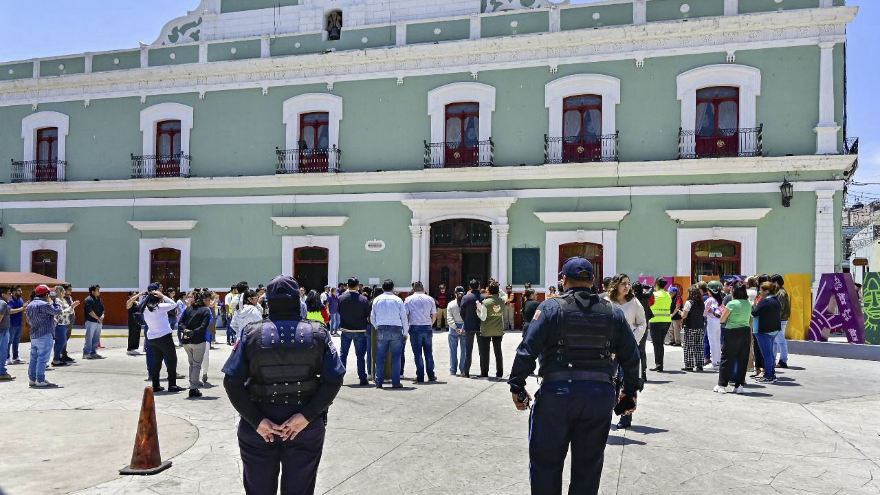 Huamantla pone ejemplo de orden y prevención con participación en Simulacro Nacional 2025