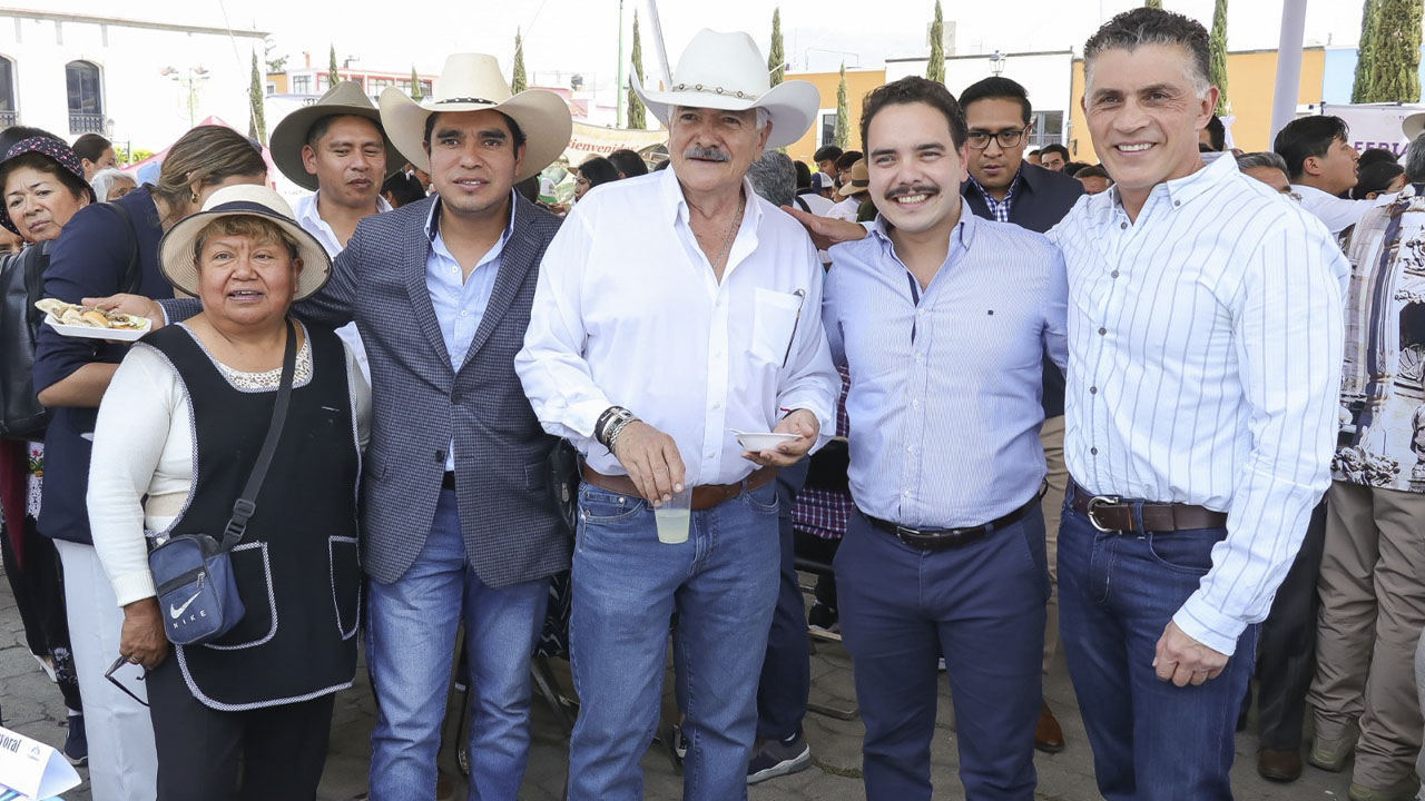 Impulsa Alfonso Sánchez en Tlaxcala la soberanía alimentaria y reconoce a productores locales