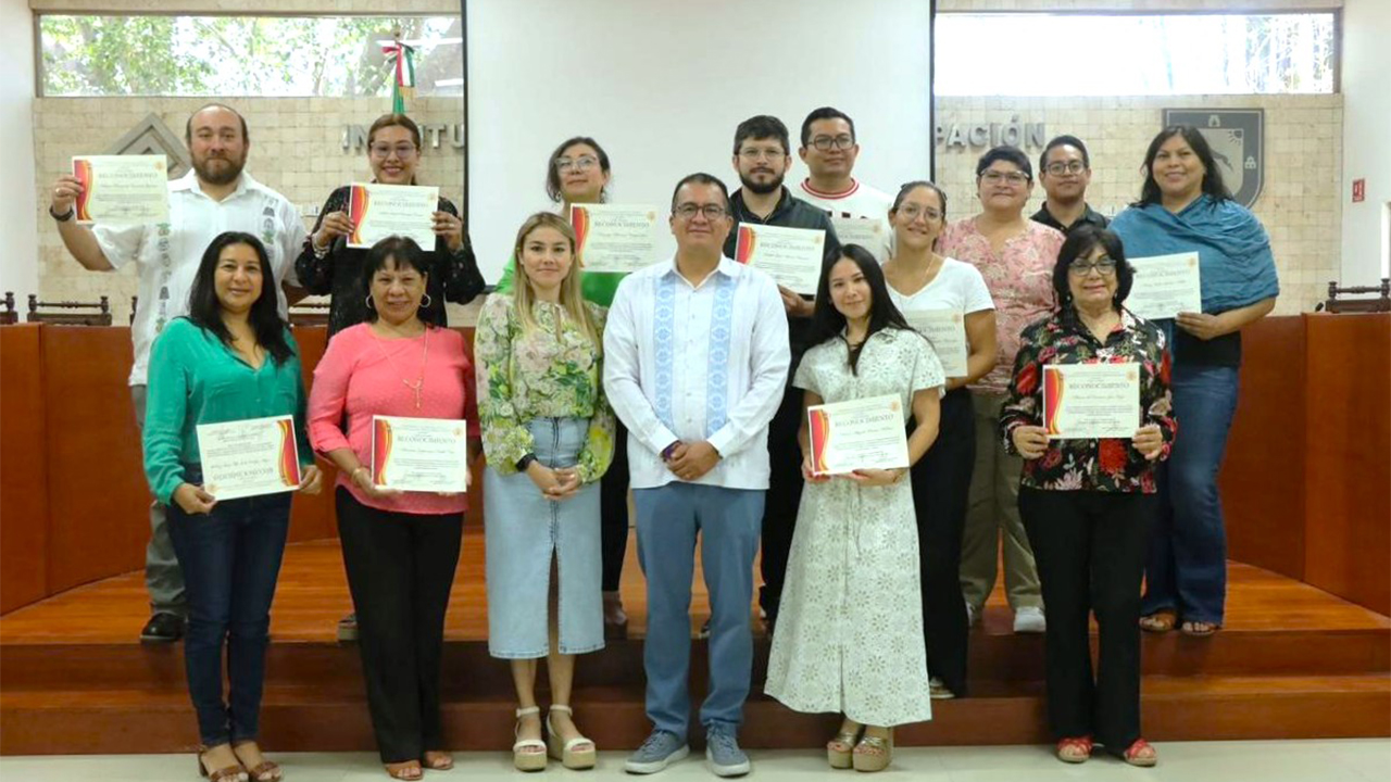 Impartió el CIJUREP-UATx curso de titulación en IEPAC de Yucatán