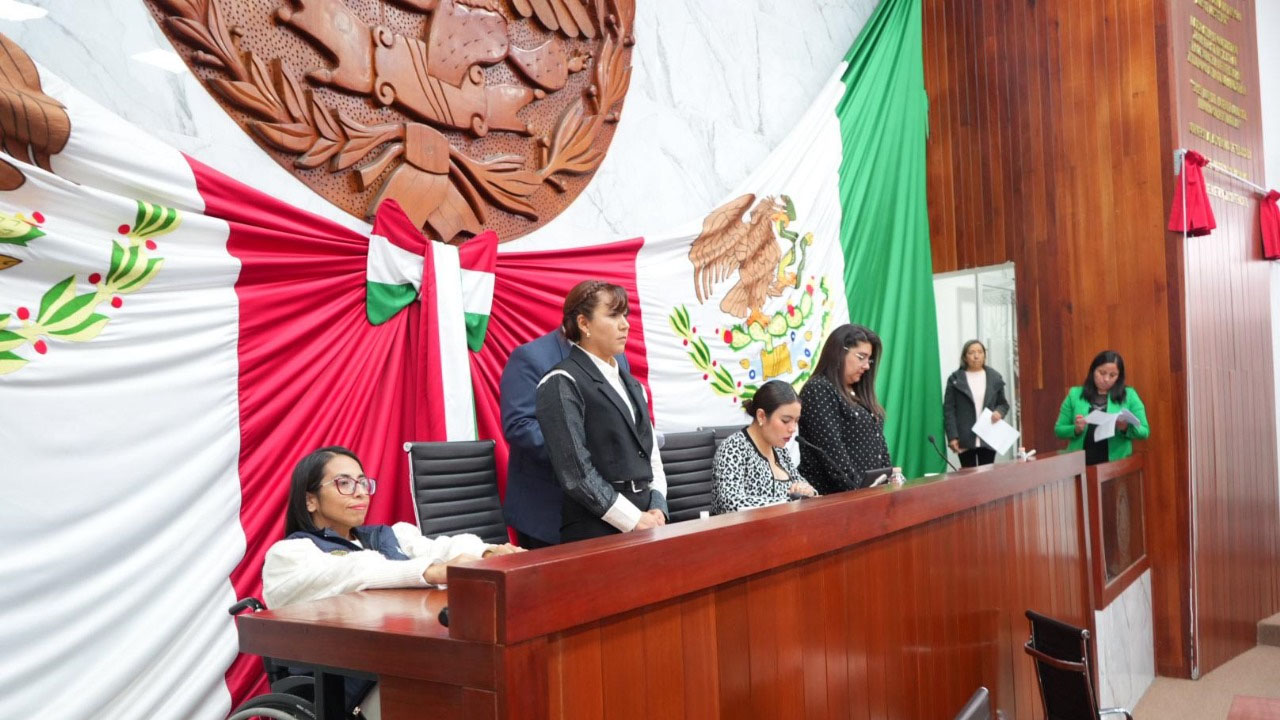 Elige LXV Legislatura Comisión Permanente para el segundo periodo de receso del Primer Año Legislativo