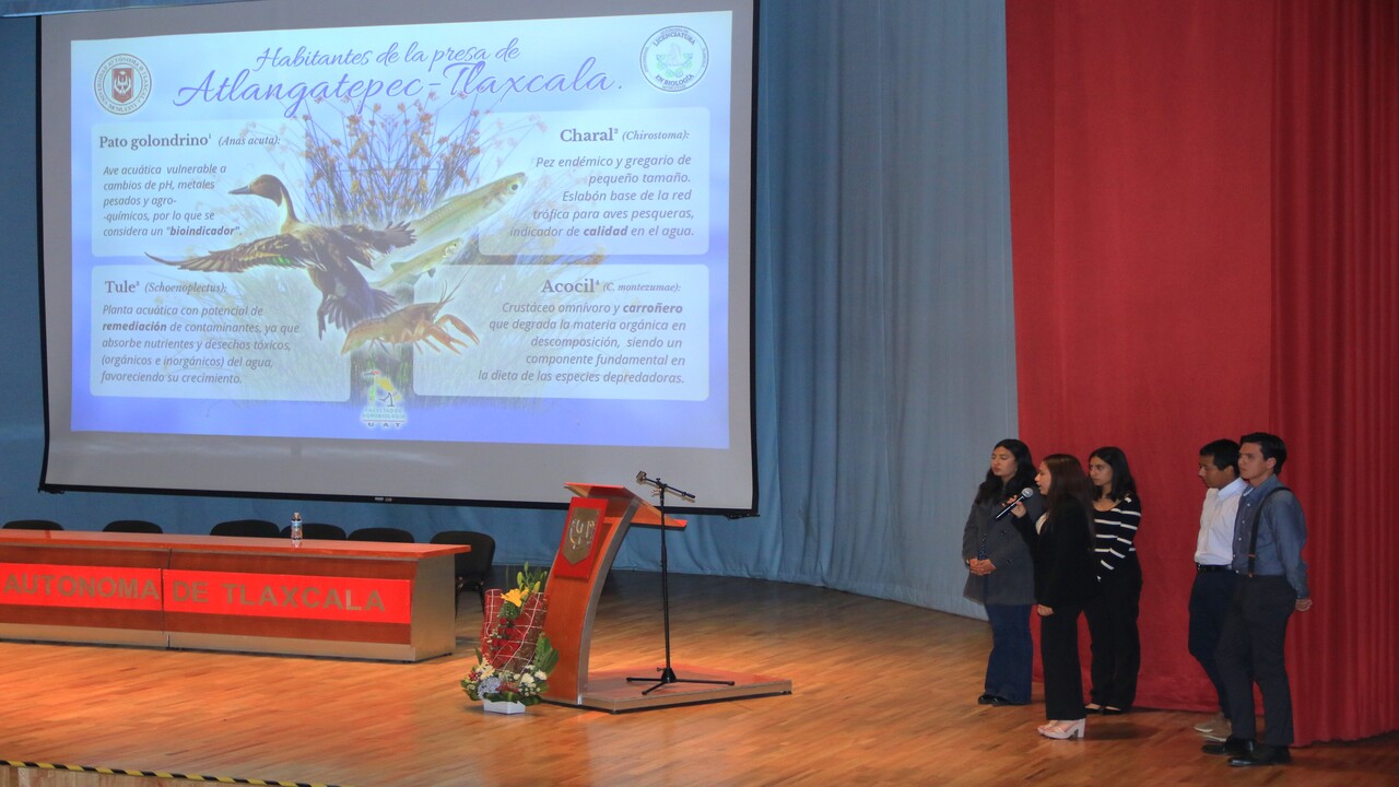 Estudiantes de Agrobiología UATx presentan proyectos   para atender problemas de salud pública y recursos naturales