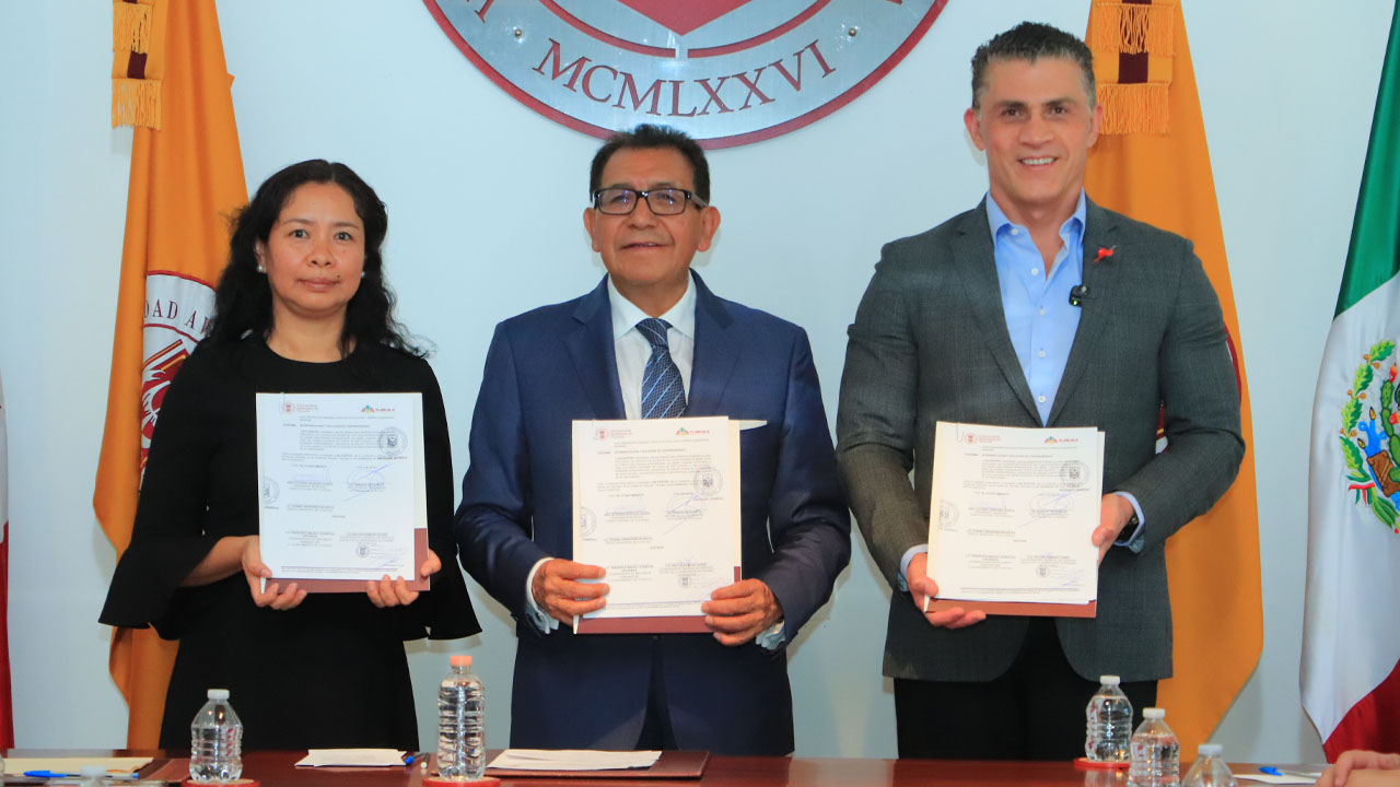 Rector de la UATx y Presidente Municipal de Tlaxcala firman acuerdo de colaboración