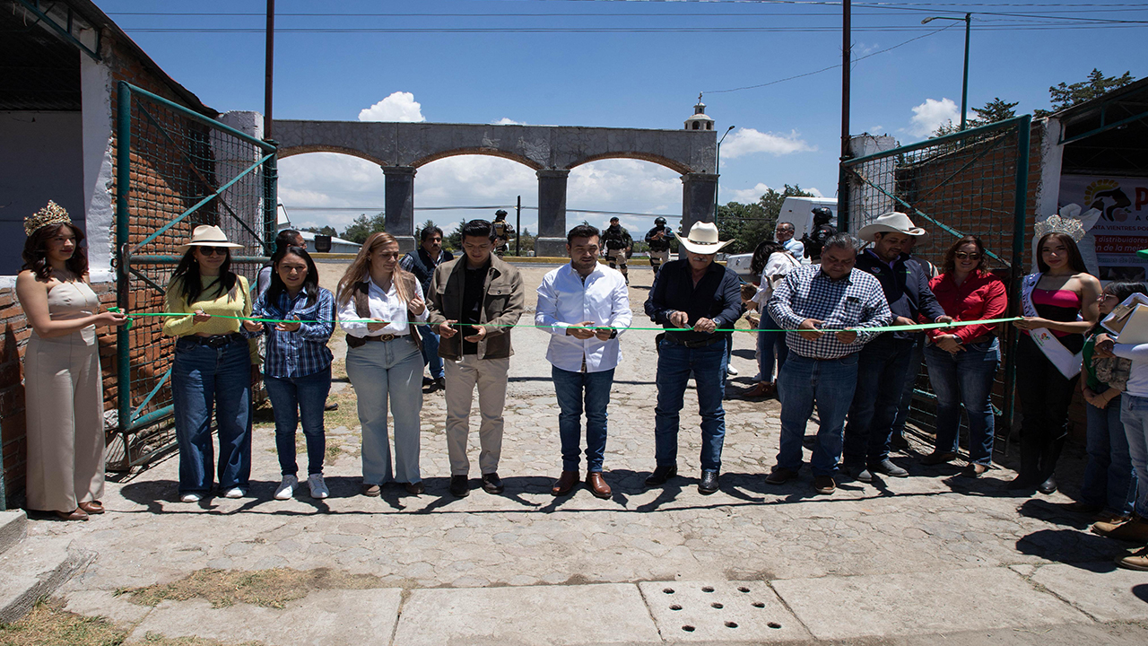 Se inaugura con gran éxito la Expo Ganadera 2025 en Huamantla