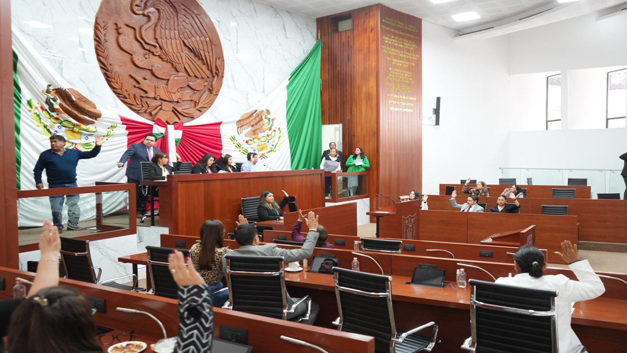 Diputados buscan poner en orden a los 60 Ayuntamientos del Estado