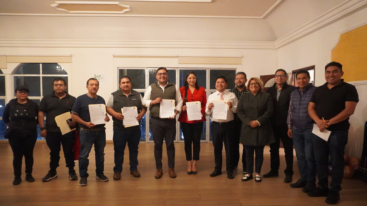 Ayuntamiento de Zacatelco y comerciantes firman convenio para la liberación de la vía pública