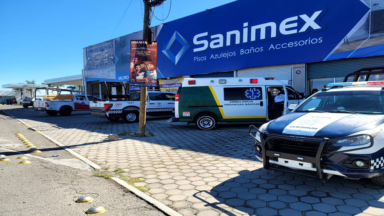 Atención inmediata a percance vial en Huamantla