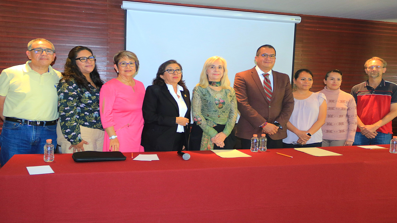 Busca la UATx consolidar una cultura de paz entre su comunidad