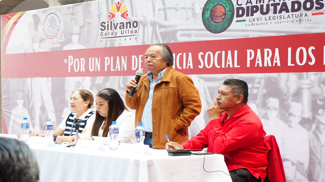 Encabeza diputado Garay Ulloa foro “Por un Plan de Justicia Social para los Ferrocarrileros