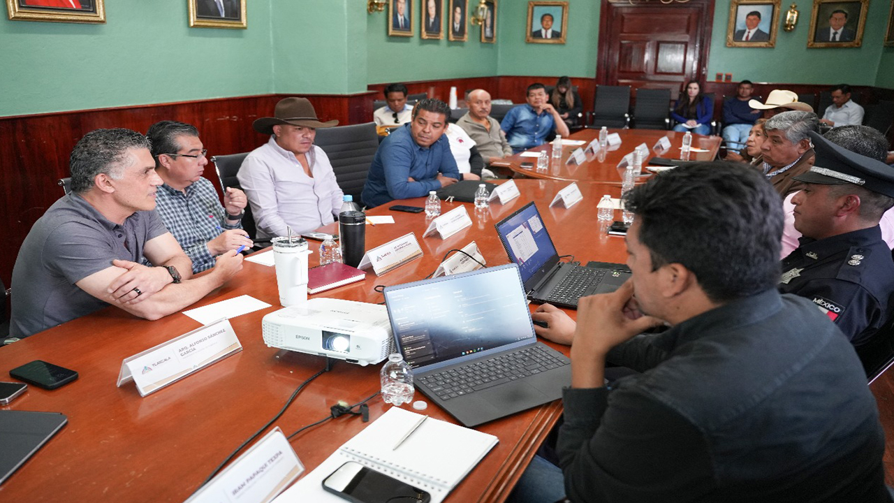 Fortalece alcalde Alfonso Sánchez García trabajo en equipo con presidentes de comunidad