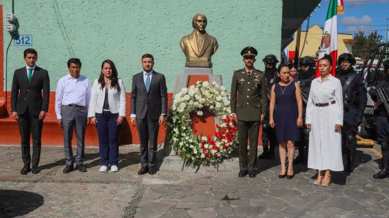Huamantla Rinde Homenaje a Miguel hidalgo y Celebra el Desfile Cívico por el CCXV Aniversario de la Independencia de México