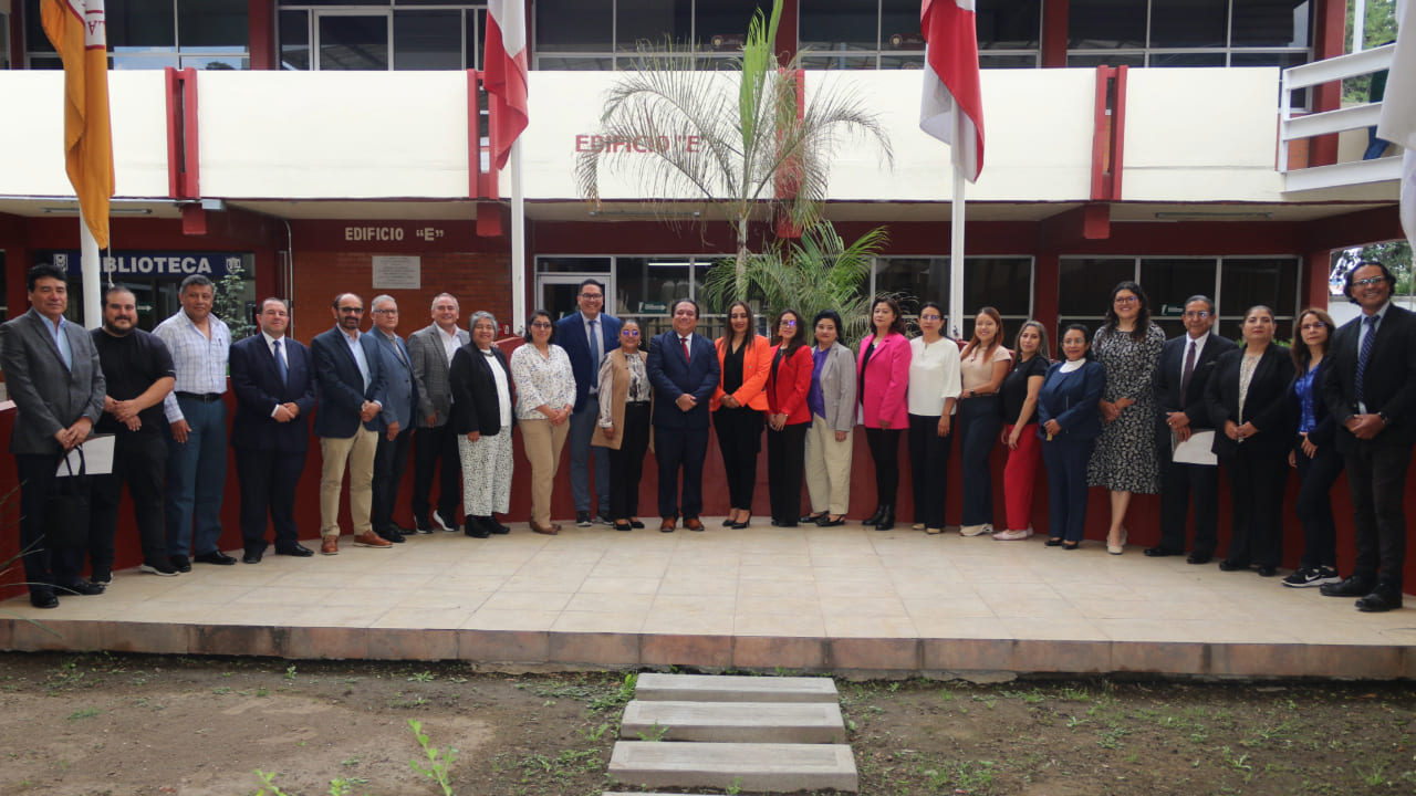 FCEA-UATx presentó convocatoria del Congreso Internacional Gestio 2026 “Gestión estratégica y competitividad en mercados globales