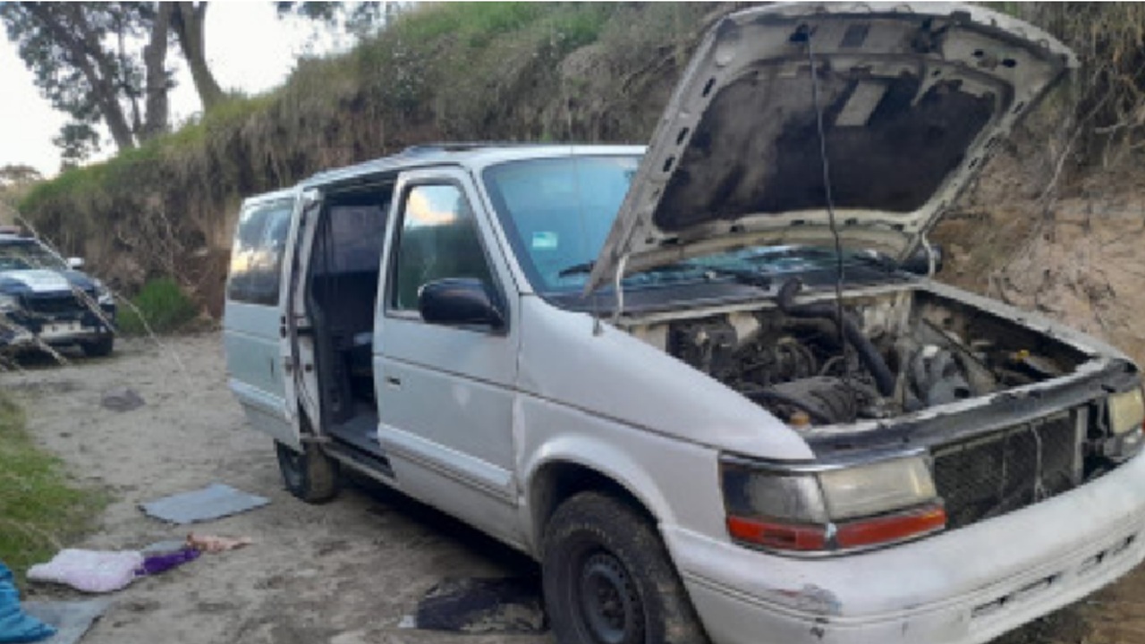 La Dirección de Seguridad Pública de Huamantla localiza vehículo con reporte de robo en la comunidad de Ampliación San Antonio