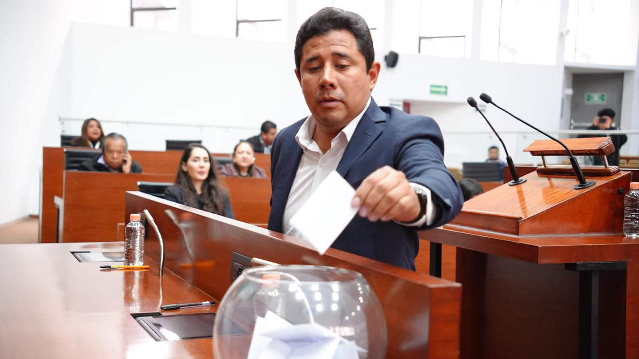 Elige Congreso Mesa Directiva para el Segundo Periodo Ordinario de Sesiones