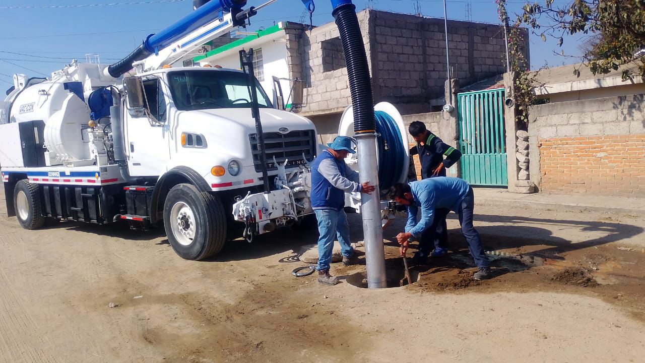 CAPAMH refuerza el desazolve para proteger a las familias de San José Xicohténcatl, Huamantla